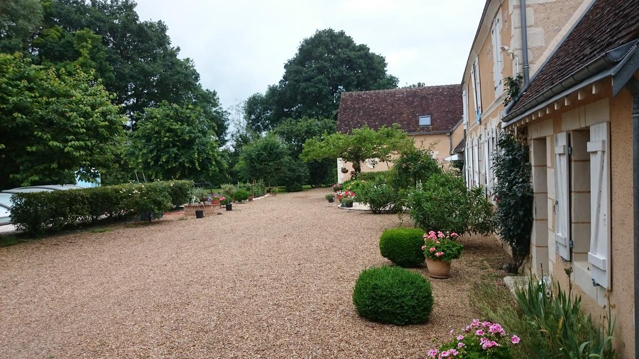 Chambre D'Hotes Bracueil Bed & Breakfast Vendome Exterior photo